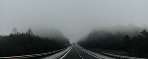 Preview wallpaper road, fog, asphalt, marking, movement