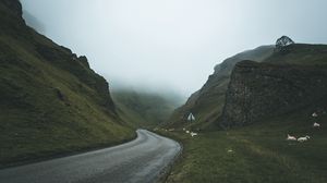 Preview wallpaper road, fog, turn, mountains