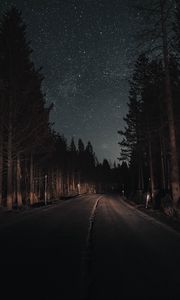 Preview wallpaper road, forest, night, starry sky, turn