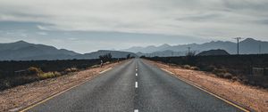 Preview wallpaper road, highway, asphalt, mountains, horizon