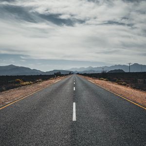 Preview wallpaper road, highway, asphalt, mountains, horizon