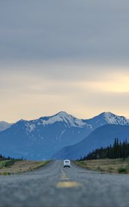 Preview wallpaper road, highway, mountains