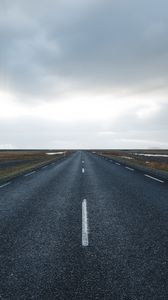 Preview wallpaper road, horizon, sky