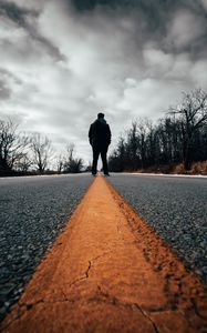 Preview wallpaper road, loneliness, silhouette, marking, asphalt