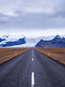 Preview wallpaper road, marking, asphalt, mountains, snow, ice, iceland