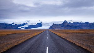 Preview wallpaper road, marking, asphalt, mountains, snow, ice, iceland