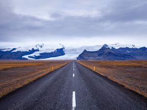 Preview wallpaper road, marking, asphalt, mountains, snow, ice, iceland