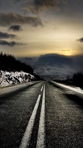 Preview wallpaper road, marking, asphalt, evening