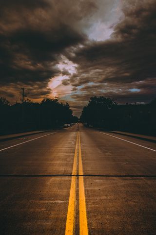 320x480 Wallpaper road, marking, cloudy, clouds, minneapolis, united states