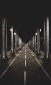 Preview wallpaper road, marking, columns, night