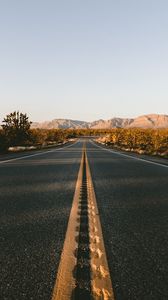 Preview wallpaper road, marking, desert, asphalt