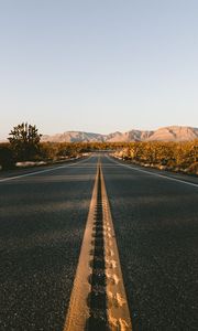 Preview wallpaper road, marking, desert, asphalt