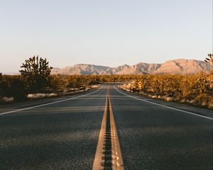 Preview wallpaper road, marking, desert, asphalt