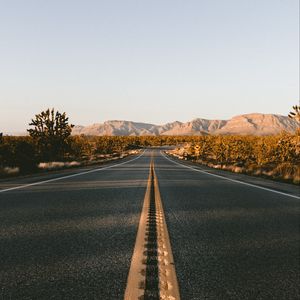 Preview wallpaper road, marking, desert, asphalt