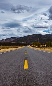 Preview wallpaper road, marking, distance