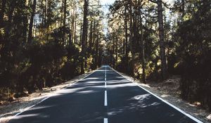 Preview wallpaper road, marking, distance, trees, forest