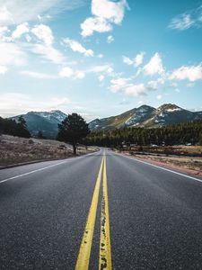 Preview wallpaper road, marking, distance, mountains, trees