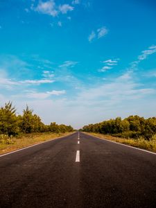 Preview wallpaper road, marking, distance, bushes, sky