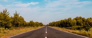 Preview wallpaper road, marking, distance, bushes, sky