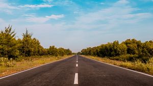 Preview wallpaper road, marking, distance, bushes, sky