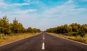 Preview wallpaper road, marking, distance, bushes, sky