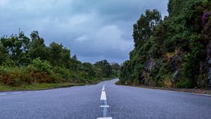 Preview wallpaper road, marking, distance, bushes, trees