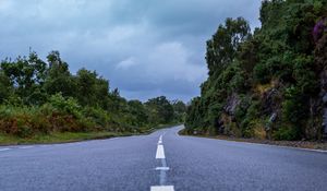 Preview wallpaper road, marking, distance, bushes, trees