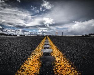 Preview wallpaper road, marking, horizon, asphalt