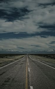 Preview wallpaper road, marking, horizon, mountains, evening