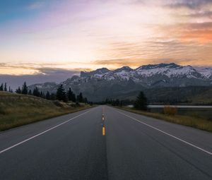 Preview wallpaper road, marking, mountains, snowy, distance