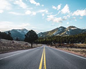 Preview wallpaper road, marking, mountains, trees, distance