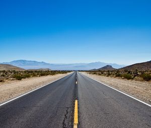 Preview wallpaper road, marking, perspective, distance, mountains