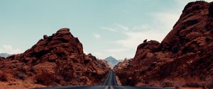 Preview wallpaper road, marking, rocks, distance