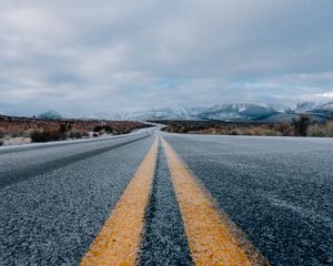 Preview wallpaper road, marking, sky, mountains, distance