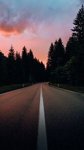 Preview wallpaper road, marking, trees, distance, sunset