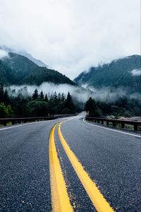 Preview wallpaper road, marking, turn, mountains, fog