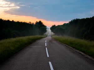 Preview wallpaper road, markings, fog, dawn