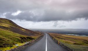 Preview wallpaper road, markings, turn, grass