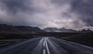 Preview wallpaper road, mountains, clouds, valley, nature