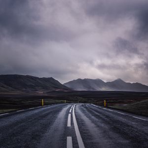 Preview wallpaper road, mountains, clouds, valley, nature