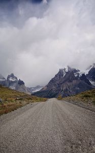 Preview wallpaper road, mountains, distance, snow, snowy