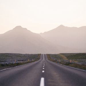 Preview wallpaper road, mountains, fog, asphalt, highway