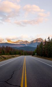 Preview wallpaper road, mountains, forest, turn, landscape, asphalt