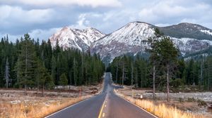 Preview wallpaper road, mountains, forest, trees, landscape