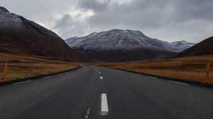 Preview wallpaper road, mountains, marking