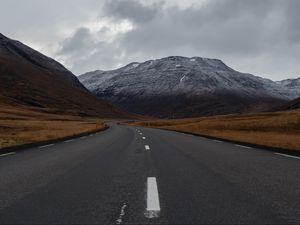 Preview wallpaper road, mountains, marking