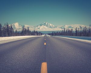 Preview wallpaper road, mountains, marking, asphalt