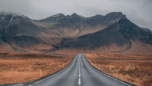 Preview wallpaper road, mountains, marking, iceland