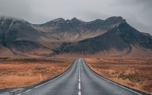 Preview wallpaper road, mountains, marking, iceland
