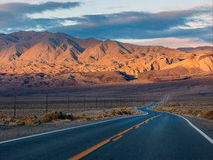 Preview wallpaper road, mountains, marking, distance